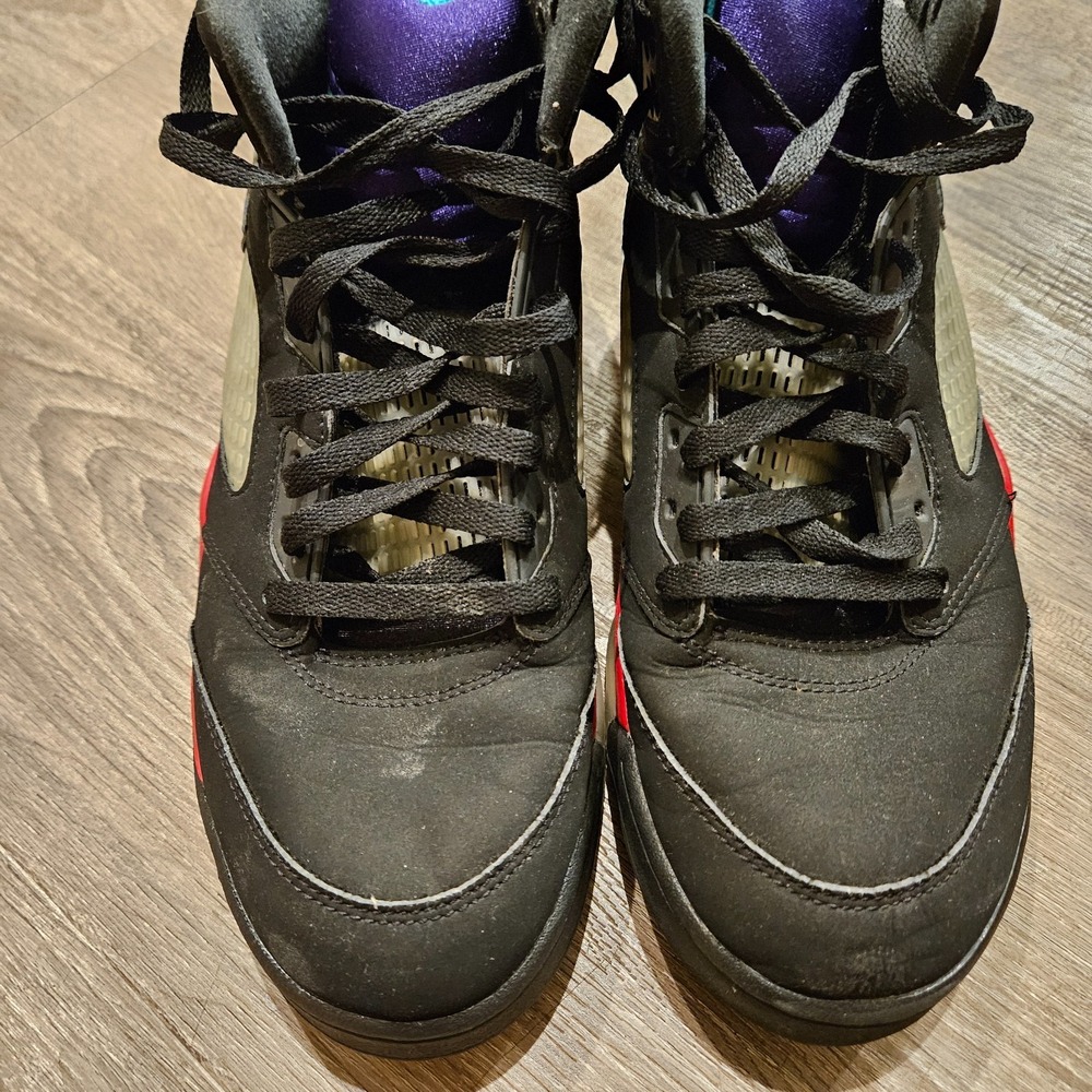Air Jordan 5 Retro Top 3 Mens 9.5 Black Fire Red Grape CZ1786-001 2020 No Insole - Picture 5 of 14